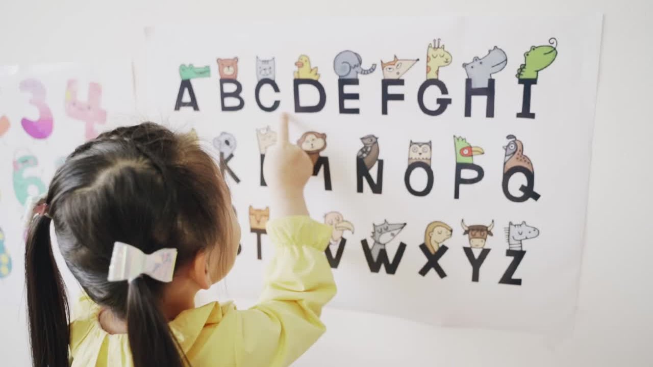 Baby Low Stimulation – Letters & Numbers