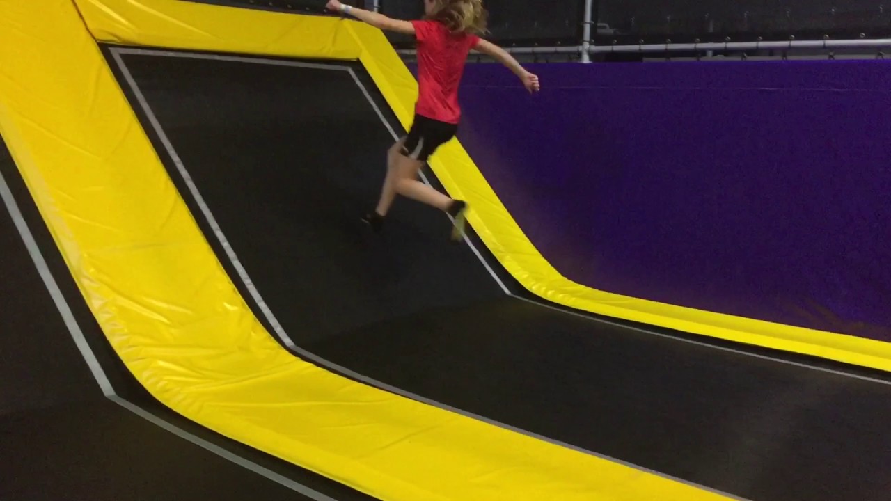 SALTO'S DOEN IN JUMPSQUARE