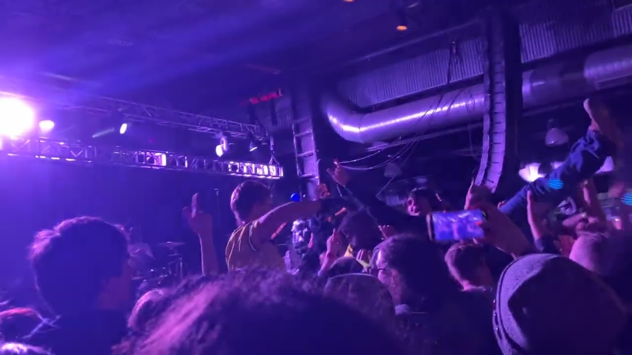 Glassjaw - Siberian Kiss (Live, Blissmas ‘25)