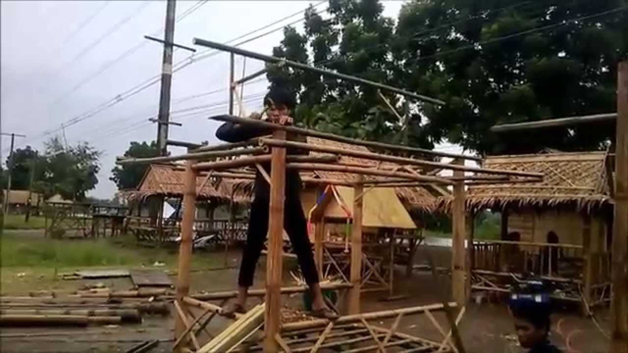 กว่าจะเป็นกระท่อมไม้ไผ่