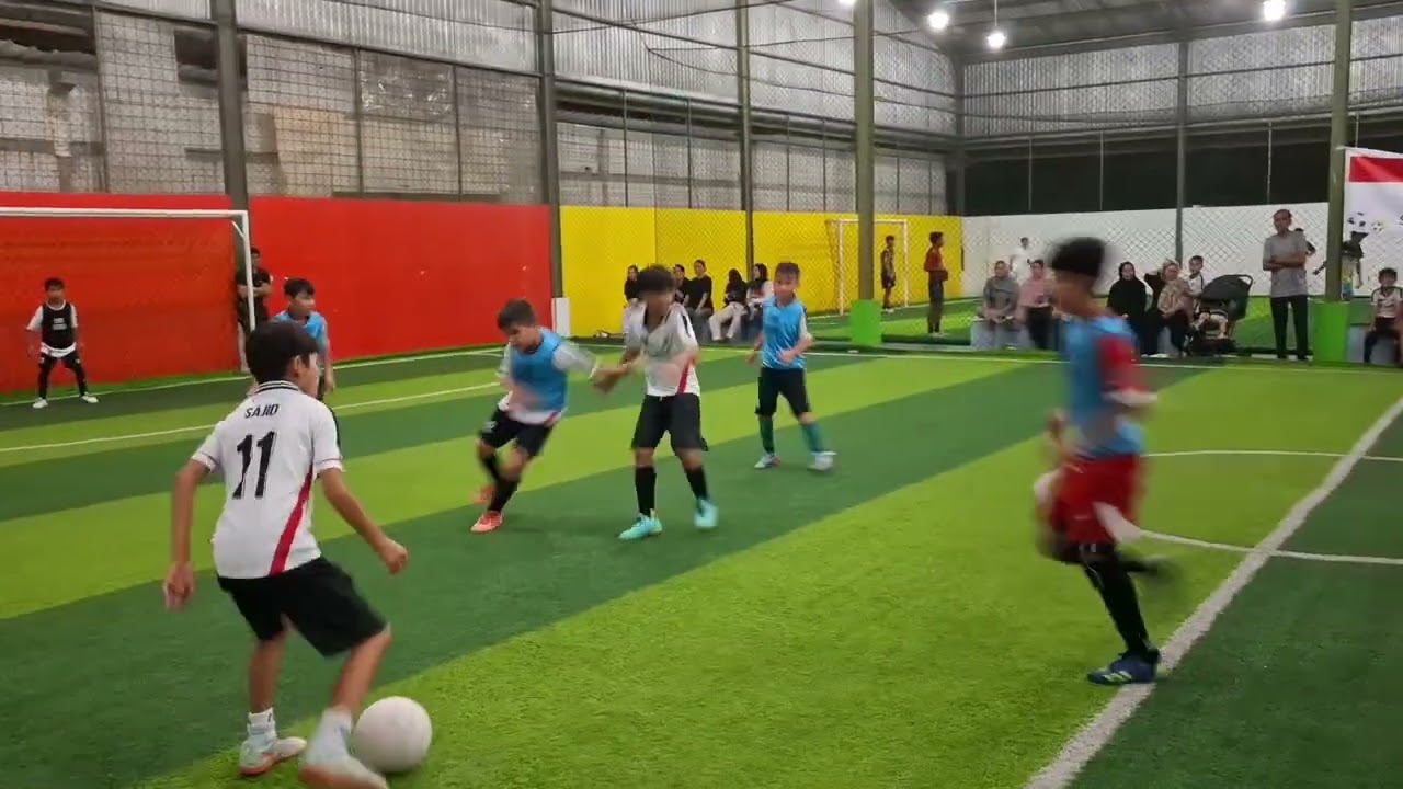 تورنمنت مابین تیم های Sport Refugee. بازی تیم دانیال vs تیم ساجد 💪👏👏🎊.