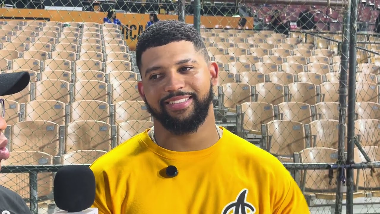 Jhonatan Clase nos habla de cómo va el equipo y de los importados; dice que este año van a ganar.