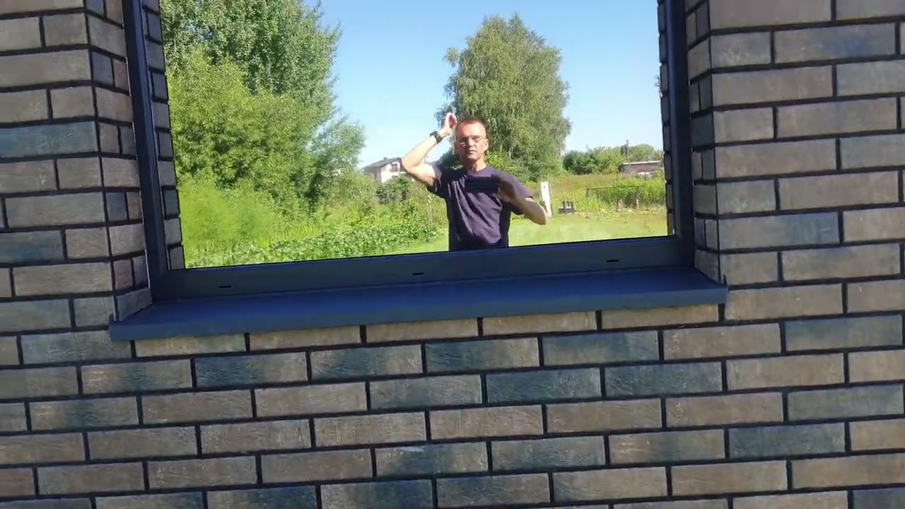 Saulės karštį atspindinti plėvelė langams