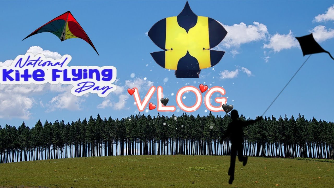 Hai 👋 guys aaj ka vlogs 💥 kite fighting 🧵🤯. Or pol masti 🤪😂 FArROOKHABAD ki patang Baji 😜..  