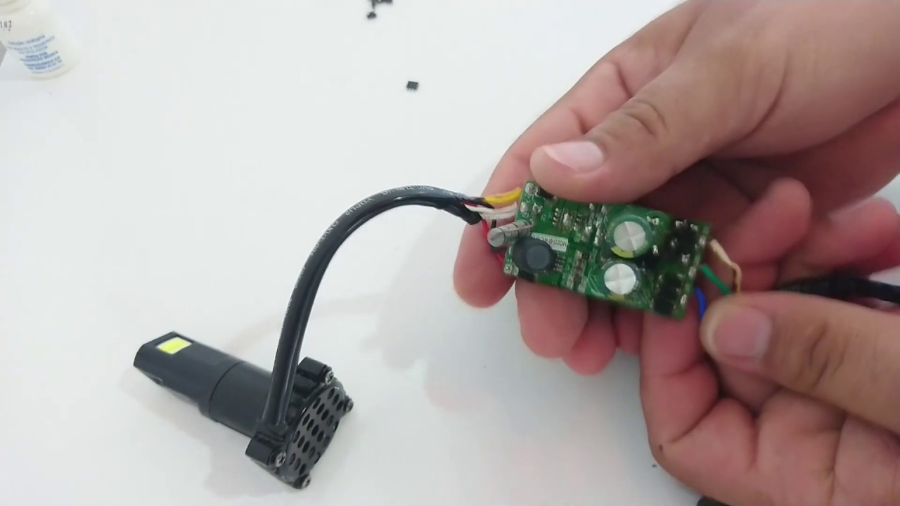 RECUPERANDO FAROL LED AUTOMOTIVO COM DEFEITO