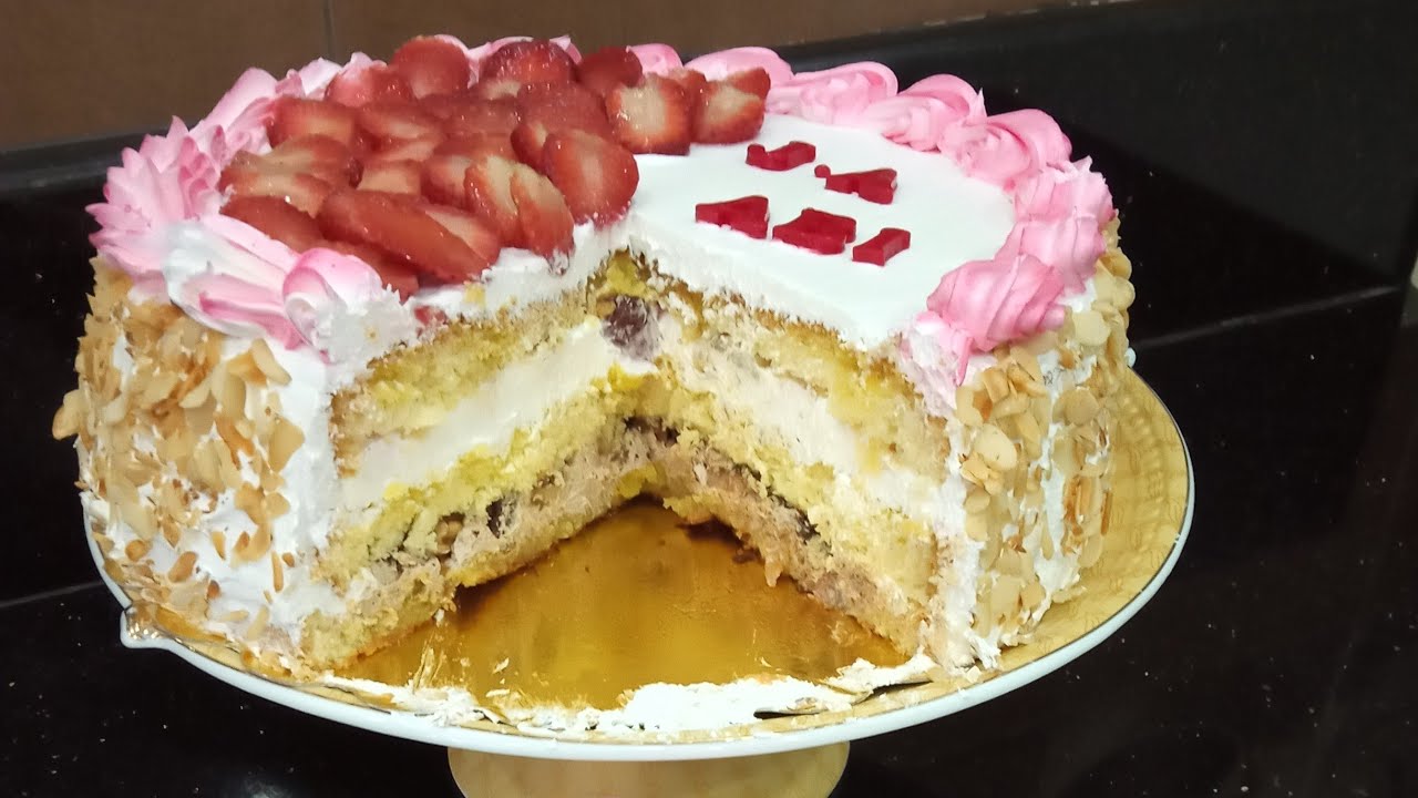 Огромный семейный генуэзский праздничный торт с двумя начинками, включающий все секреты его успеха.