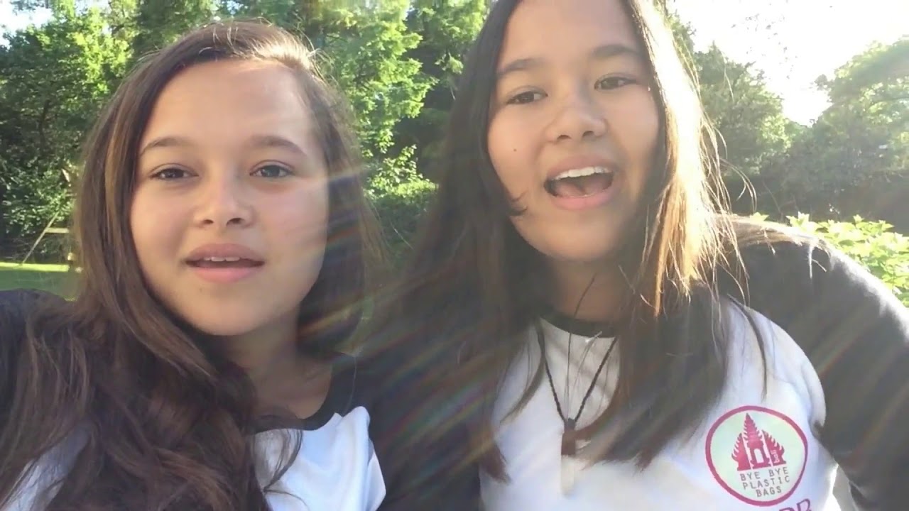Clean World Champion - Melati and Isabel