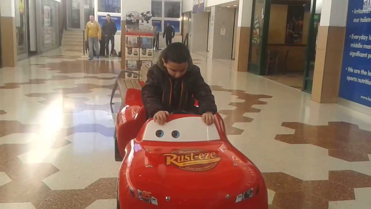 Leo on Lightening McQueen Ride