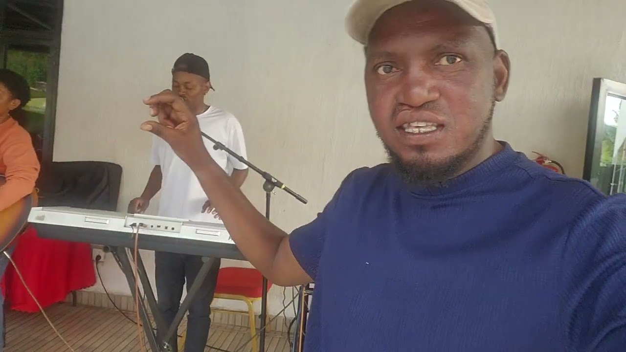 Susuruka – SEBANANI André | Live Cover at Isanzure (Powerful Worship Moment)