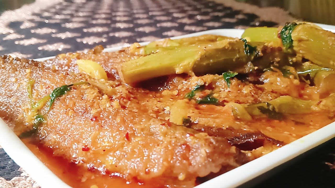 পায়রাপাড়ের ঐতিহ্যবাহী কচুর বৈরে বা লতি দিয়ে পটুয়াখালীর বিখ্যাত শিং/ জিয়েল মাছ রান্না ! 