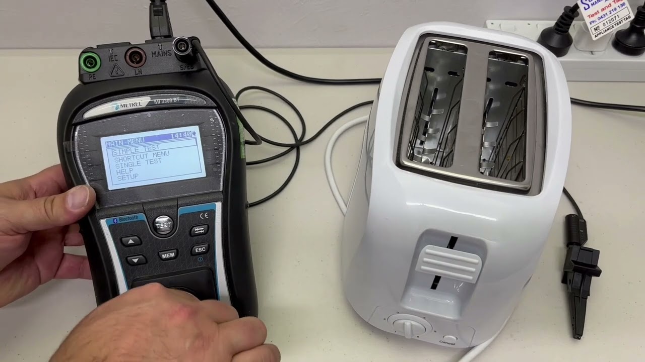 Class 1 Current Leakage Test Using Metrel Appliance Tester