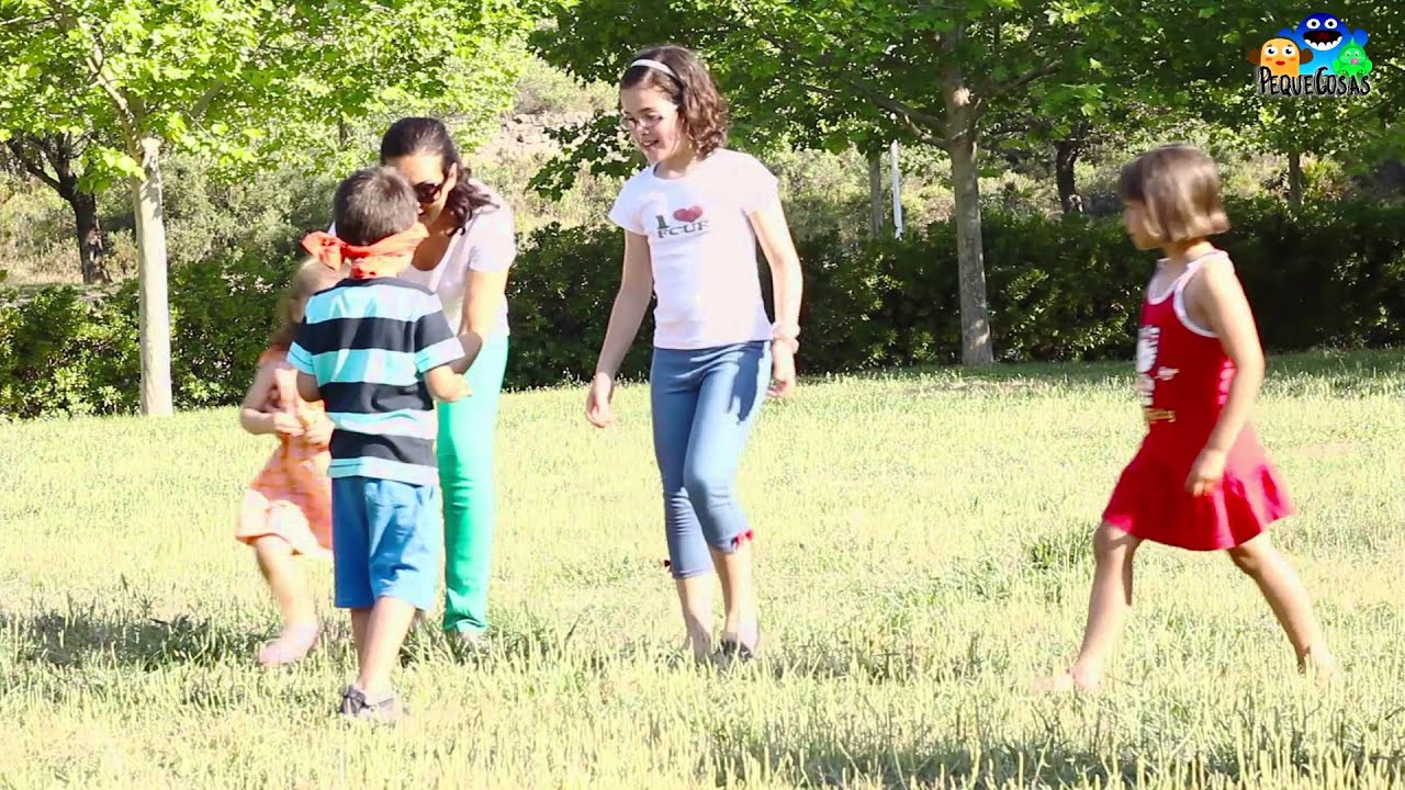 Juegos infantiles: la gallinita ciega