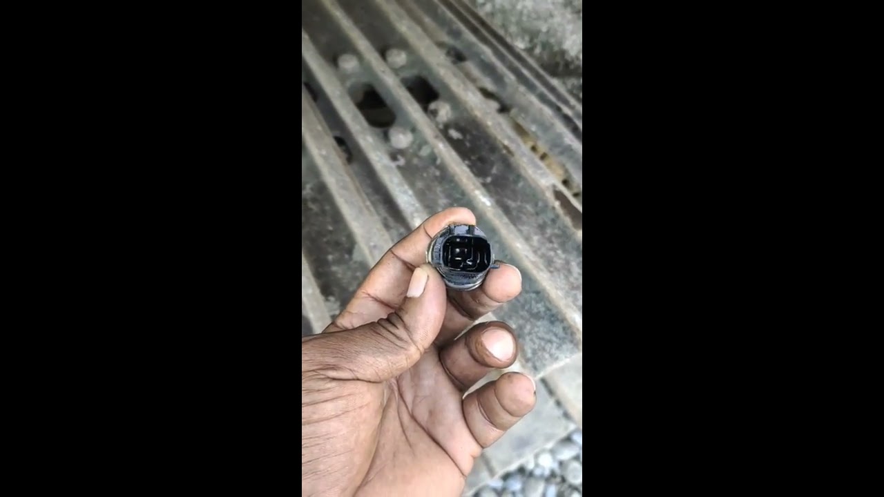 Error Engine Oil pressure and low power , Komatsu PC 200-8