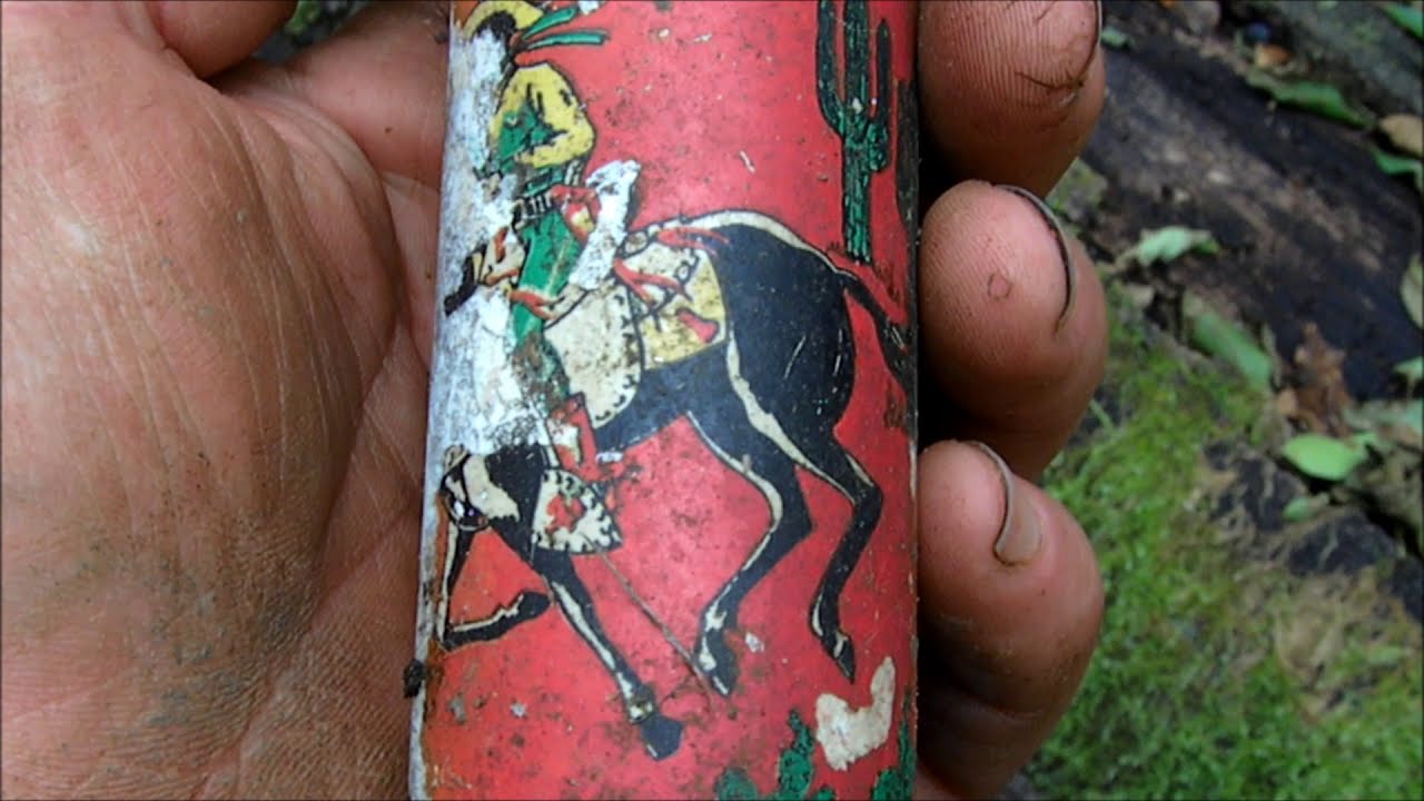 Dirt Fishing for Antique Bottles in Blossburg  Alabama Part 2