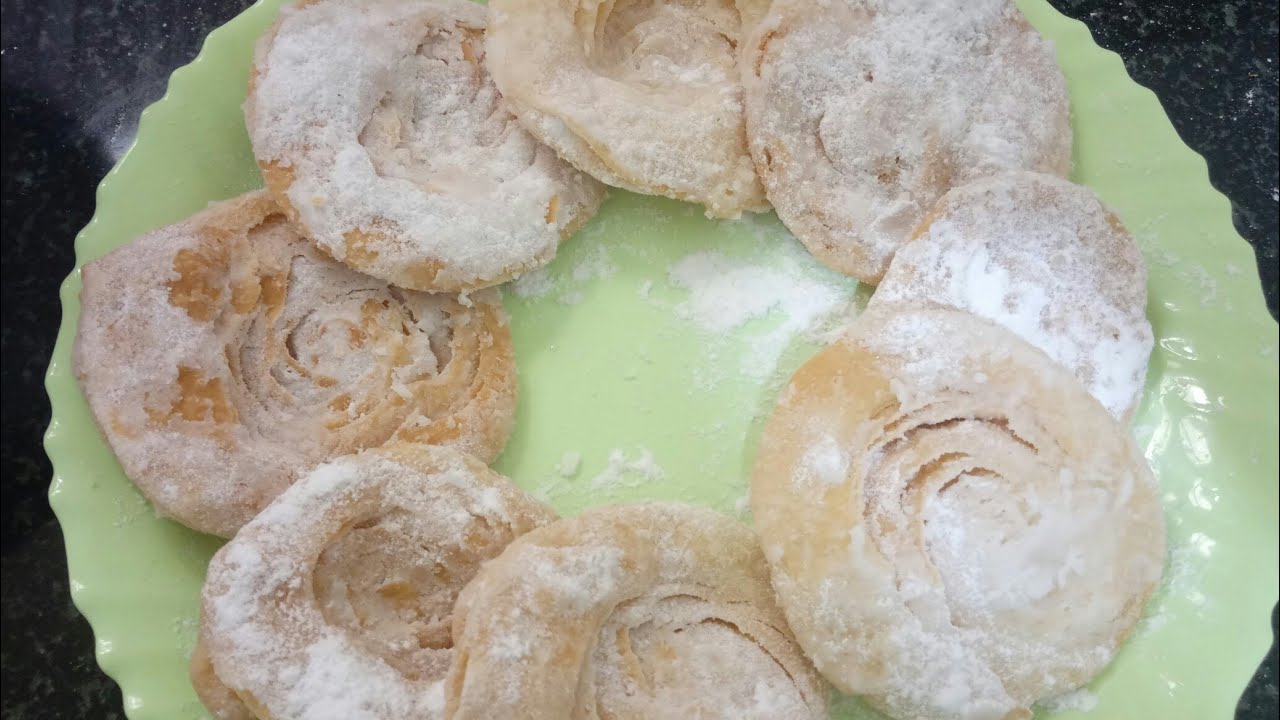 Diwali special/.varake poori/chiroti/padhir peni/ layered chiroti ದೀಪಾವಳಿ.ಹಬ್ಬದ ವಿಶೇಷ