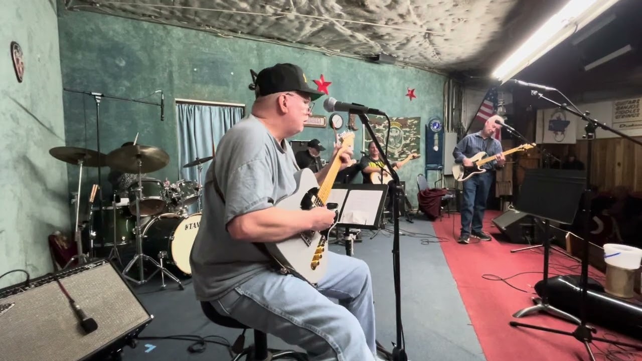 Punching a Fender Brent Mason Telecaster through its paces