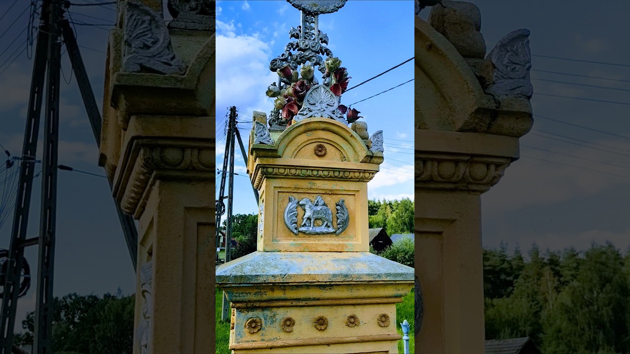 Kapliczka, Wojciech&oacute;w #krzyż #kapliczka #kapliczki #history #art #architecture #art