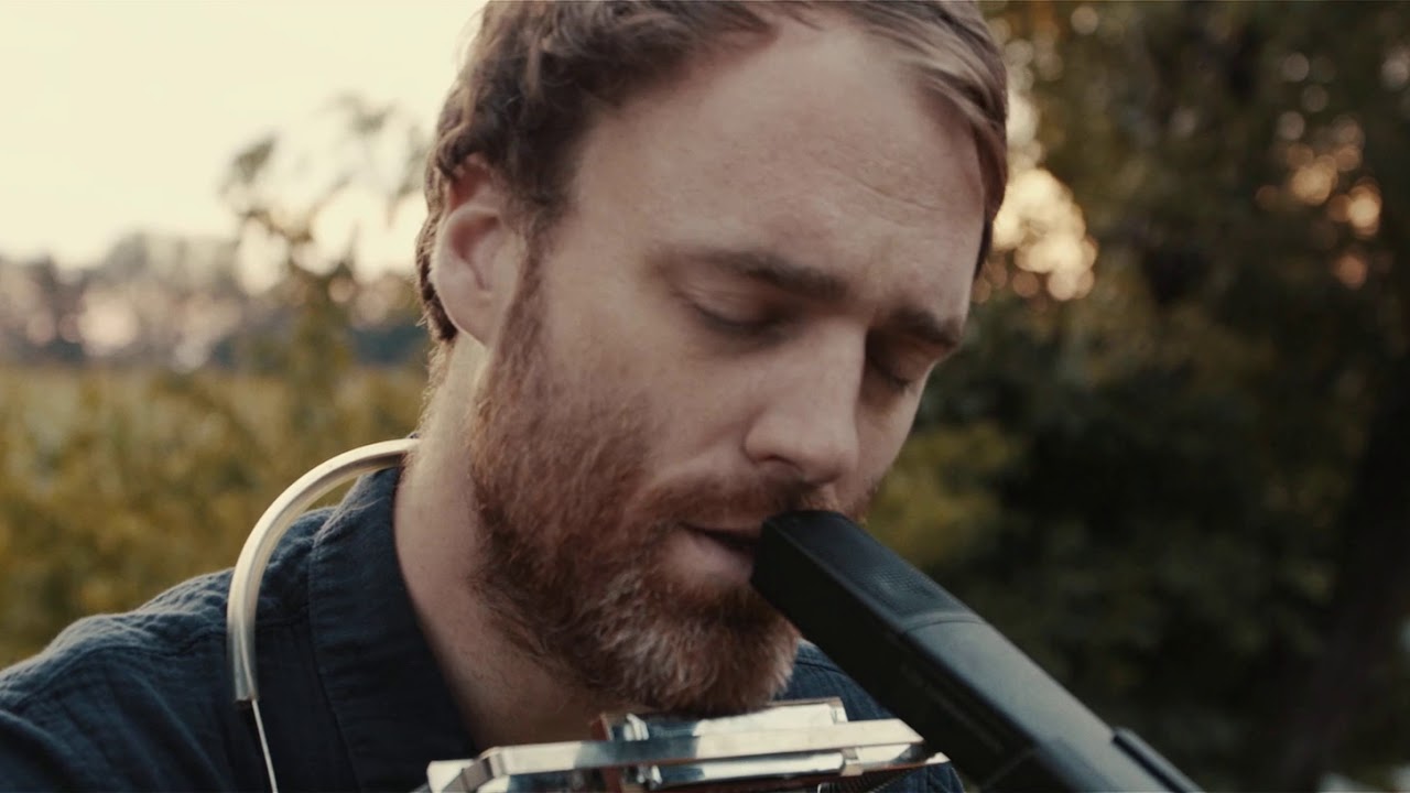 Staring Girl - Jeder geht allein (Livesession) / Offizielles Video