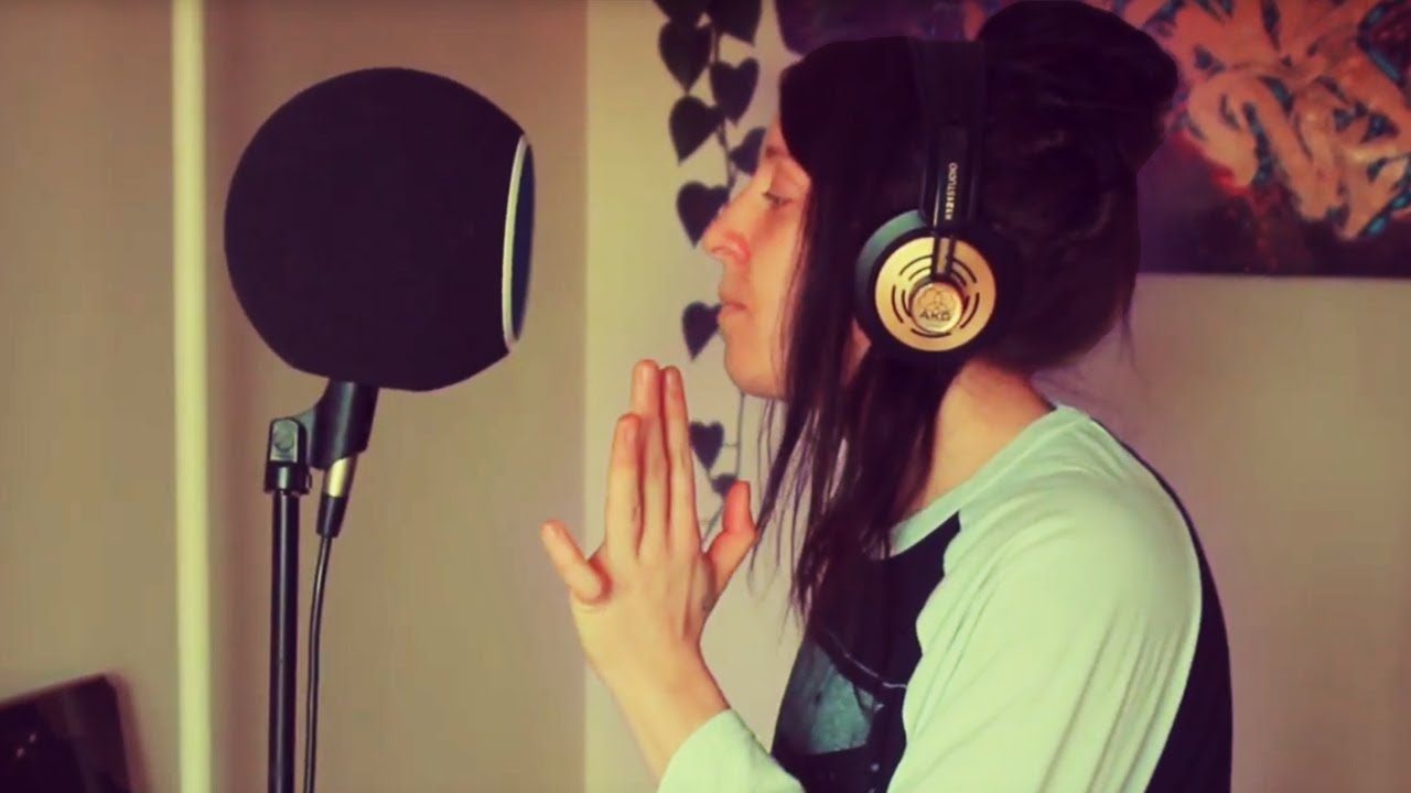 Rachel Geek - Counting Scars - live looping with Ableton Live, Native Instruments Maschine Mikro MK2