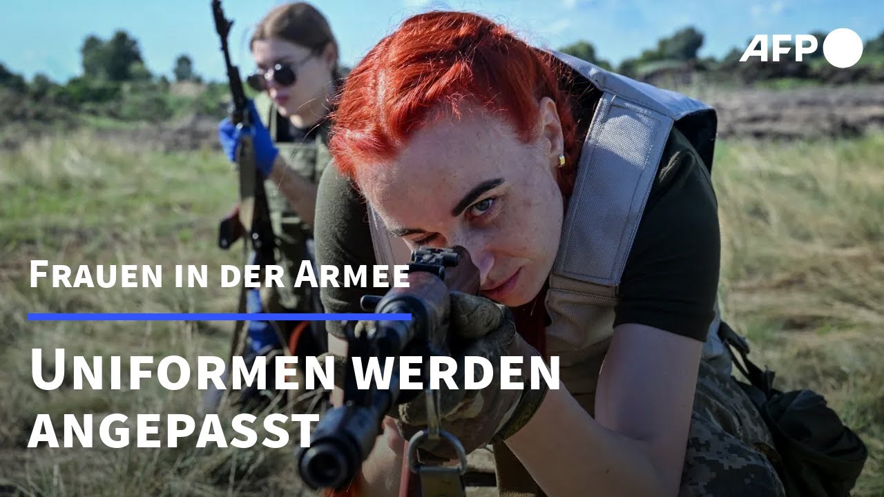 Ukraine: Uniformen speziell für Soldatinnen | AFP