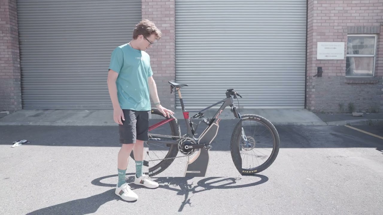 Orbea Oiz + RockShox Flight Attendant: Full Tech Review & Test Ride