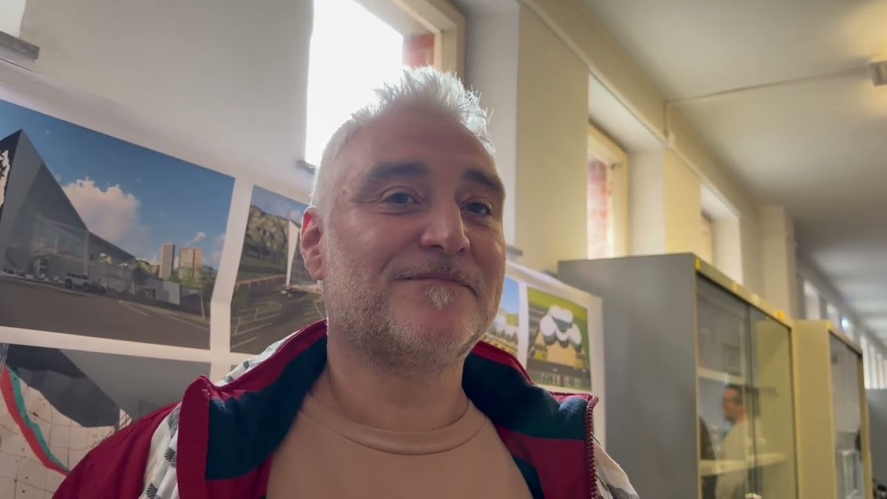 Mondovì: ex studenti in visita al “Baruffi” prima che venga demolito 