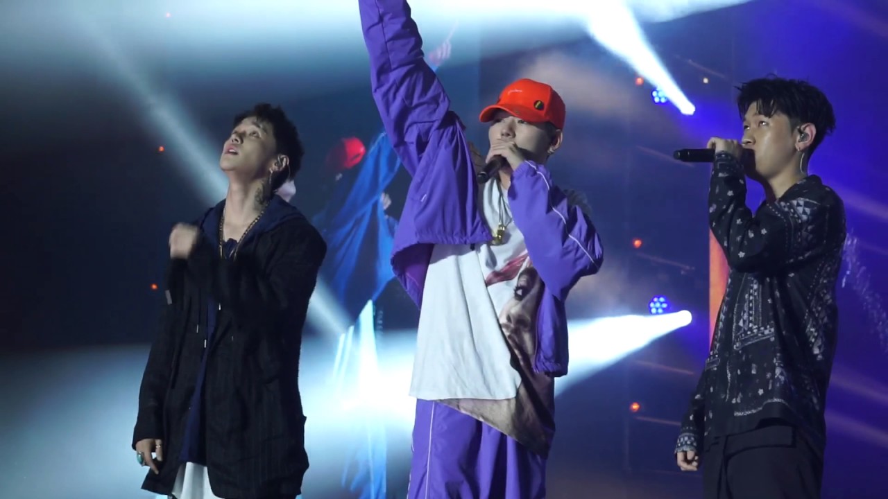 280517 ZICO,CRUSH, DEAN - BERMUDA TRIANGLE at SKA super swag festival daejeon
