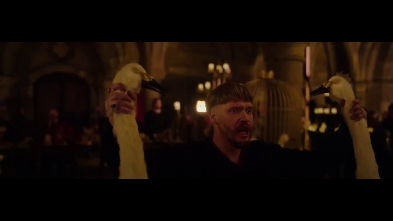 Outlaw King (2018) - Feast of the Swans