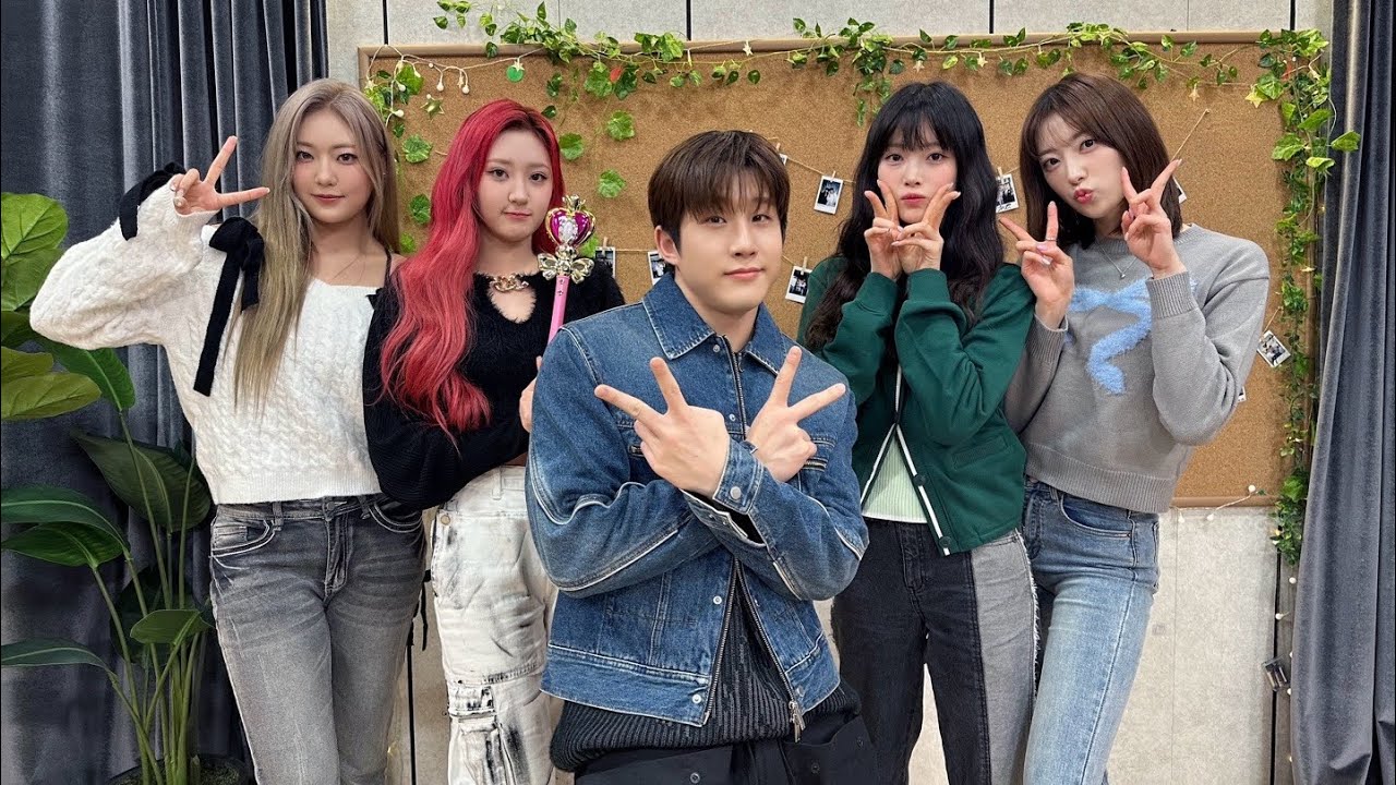 [Ep.242_LIVE] 건물 사이에 피어난🌹그녀들🌹과 함께하는 💌 찐디의 아이돌 사랑방 w/하이키 H1-KEY 💌