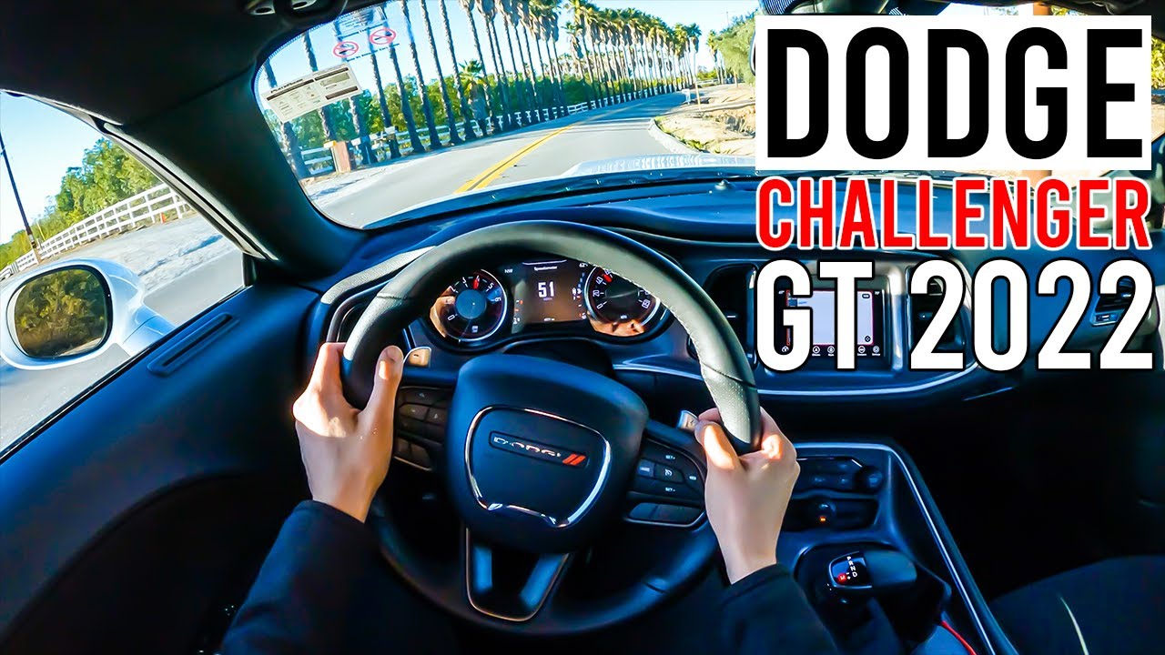 Dodge Challenger GT 2022 года — лучше, чем Mustang и Camaro? (Обзор от первого лица)