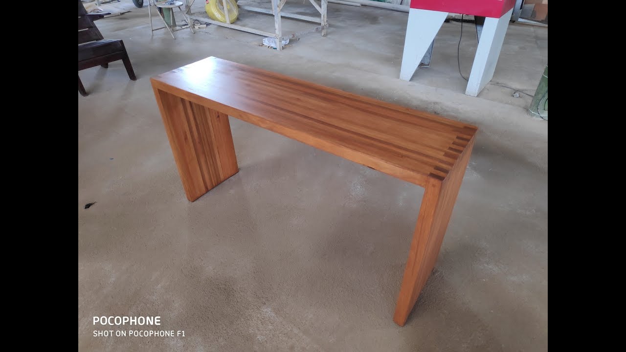 D.I.Y- Aparador feito com ripas de eucaliptos. / Sideboard made with eucalyptus slats.