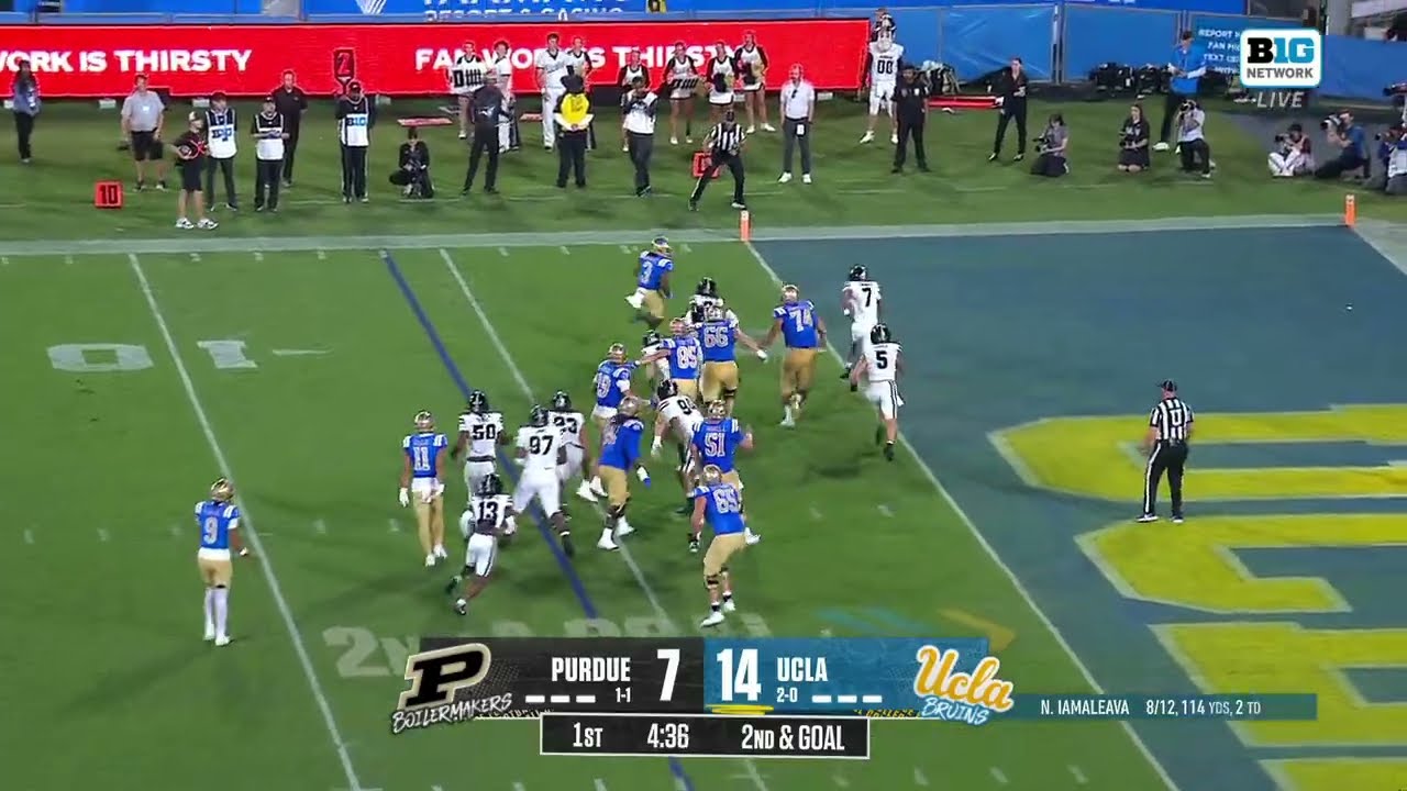 Wayne Knight Bounces Outside for the Score vs. Purdue | UCLA Bruins