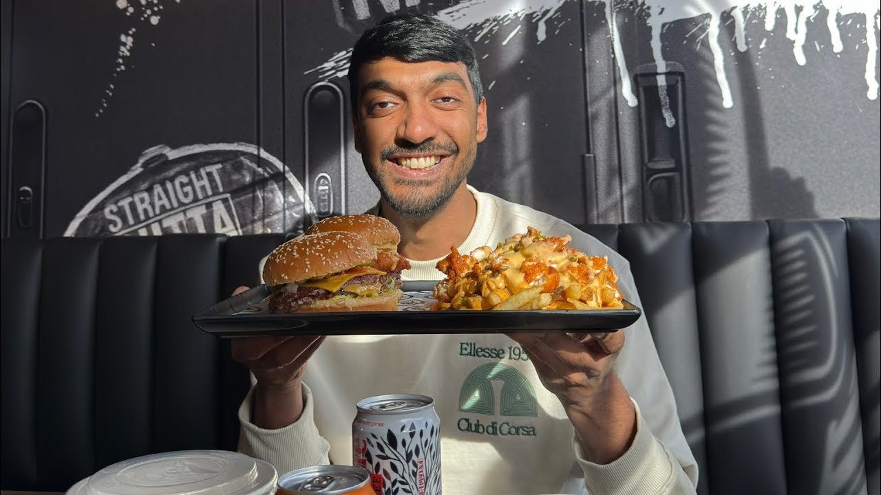 STRAIGHT OUTTA NASHVILLE BOLTON!! 🍔 #viralvideo #food #foodie #halal #bolton 