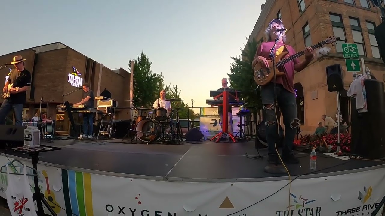 The 2XL Band does Cameo - Word Up  Downtown Mainstreet, Midland, MI  9-13-2025, More below!