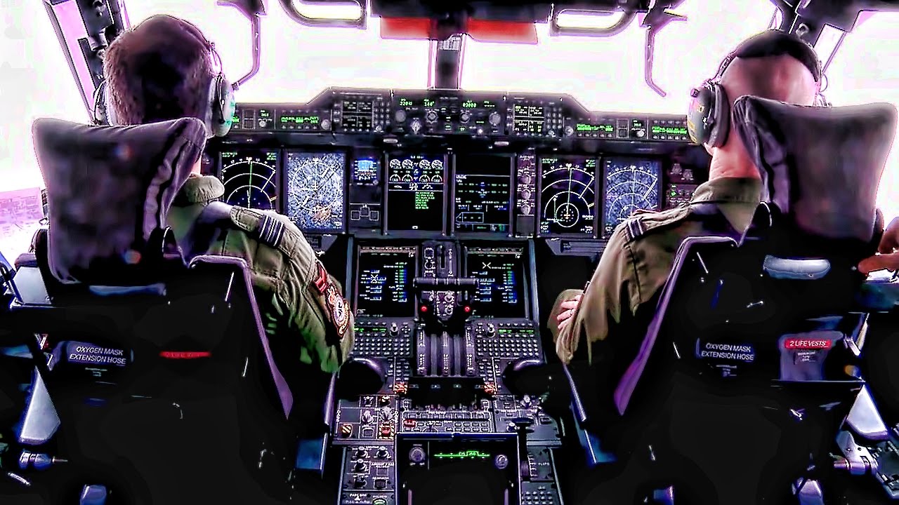 Royal Air Force Airbus A400M Atlas • Flight & Cockpit Video