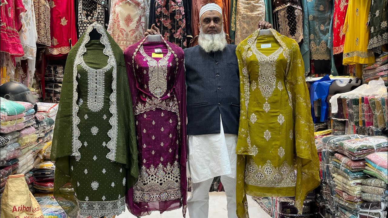 Party wear suiton ka dhamaka Aman textile Chandni Chowk Delhi./?