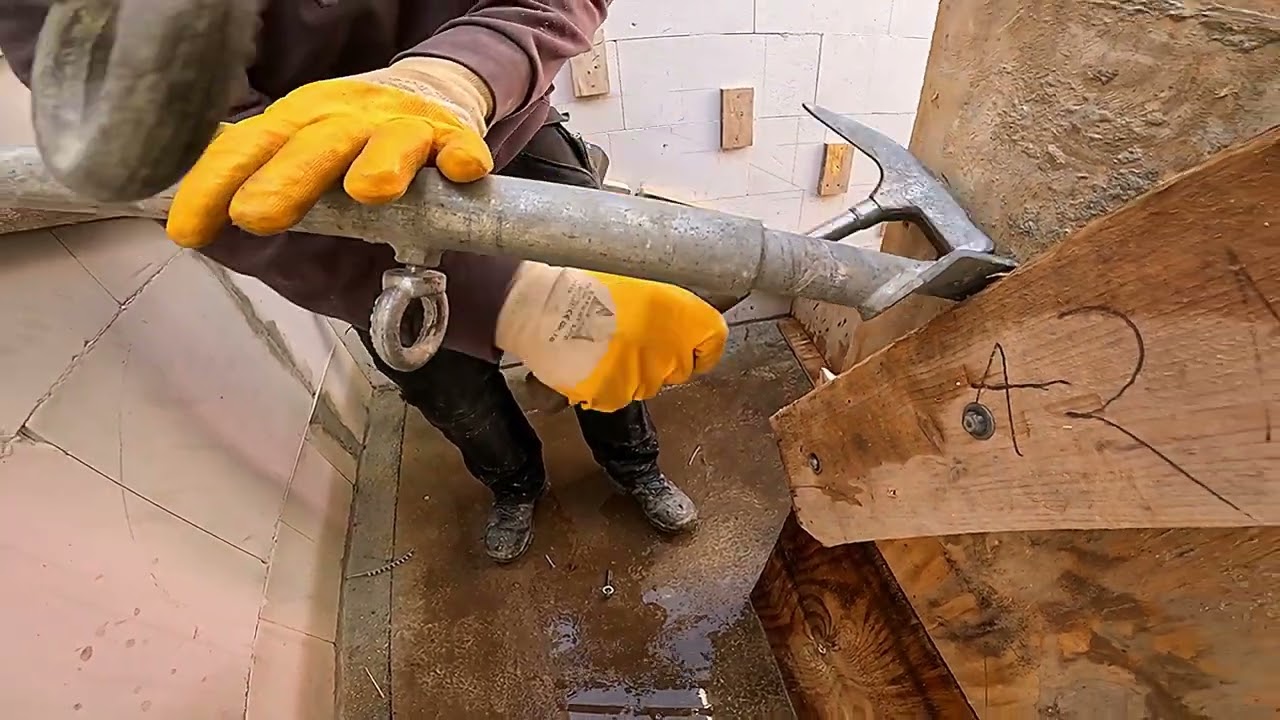 Teleskoprohr zur Unterschalung von Treppen, Treppenschalung, Treppenbau