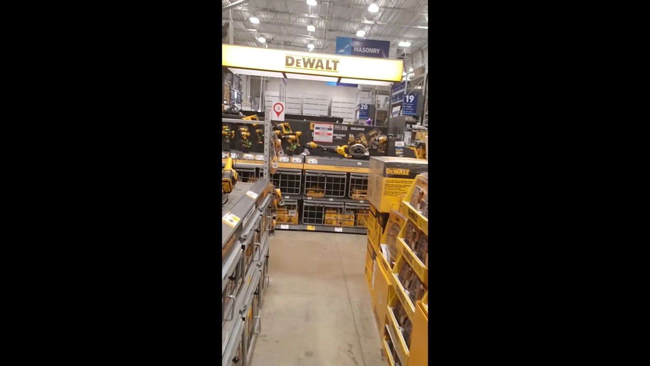 Lowes Clearance Shopping....➡ What Will We Find Today?!? BUST OR SCORE?🤔🤔