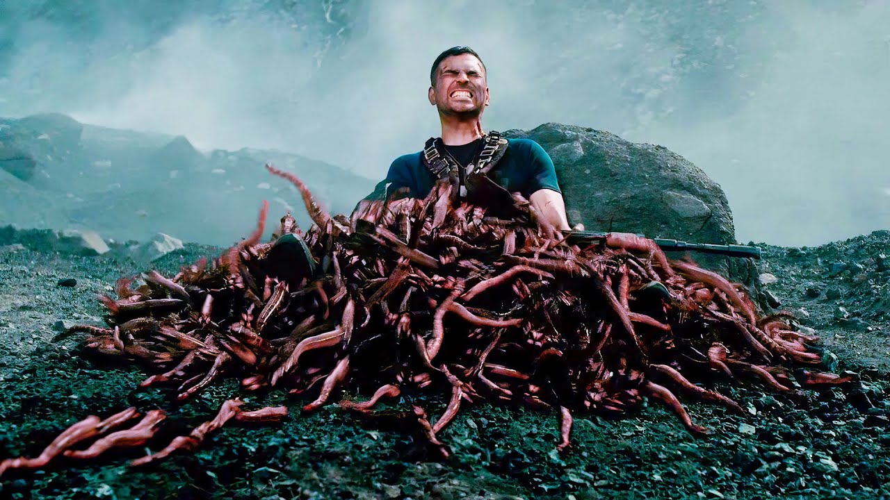 Humans Land on an Artificial Earth Unaware it's Full of Deadly Alien Worms