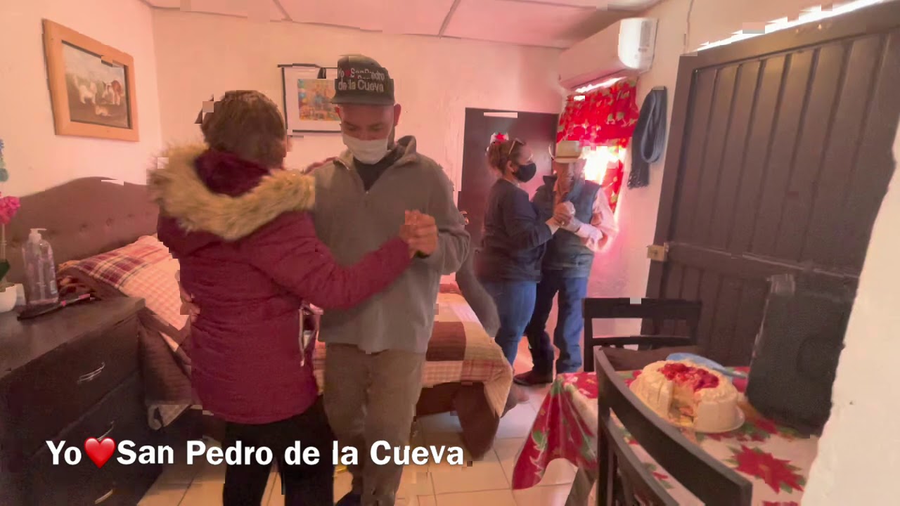 Do&ntilde;a Beba bailando con fabian el corrido de Fabian Lameda