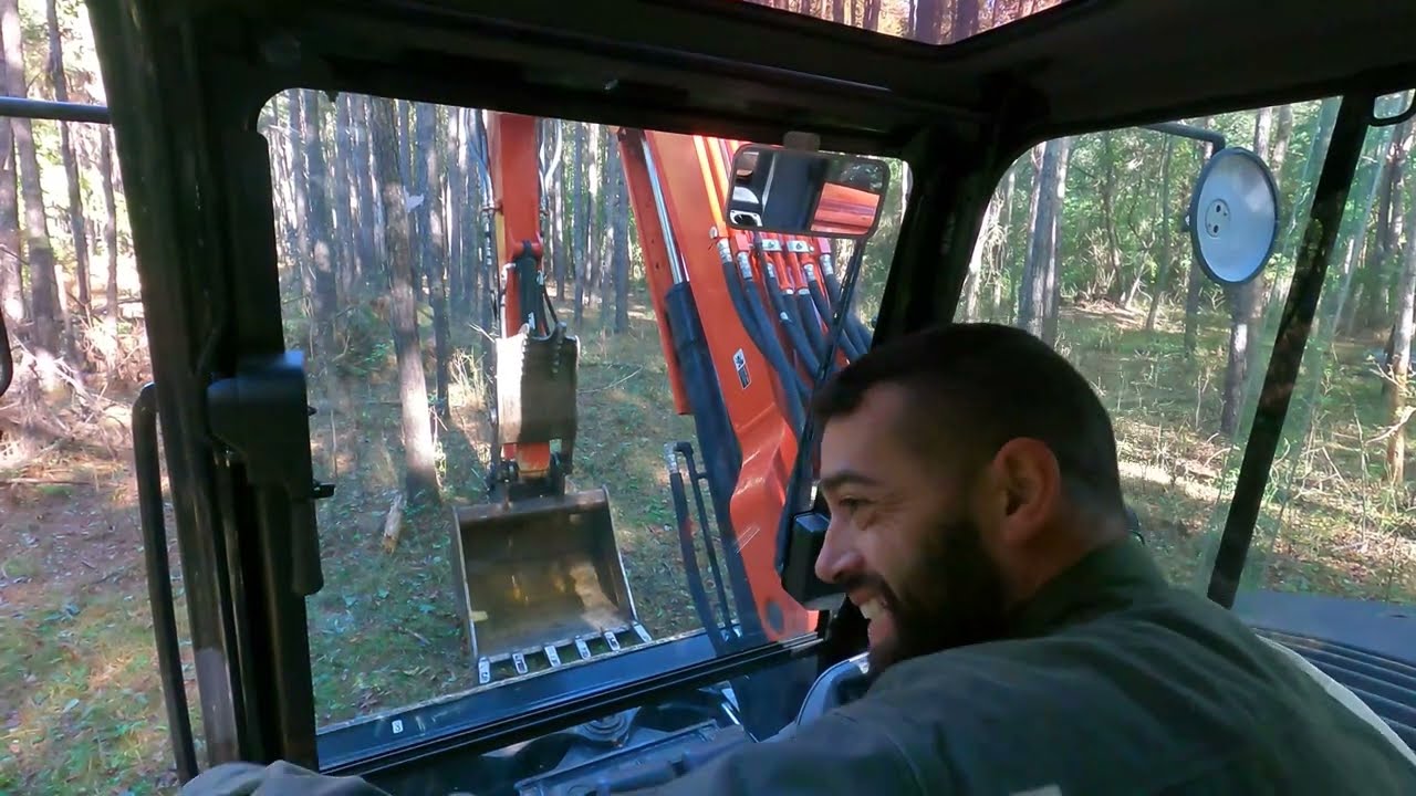 Land Clearing Pond Job With The Kubota KX080-4 Day 1