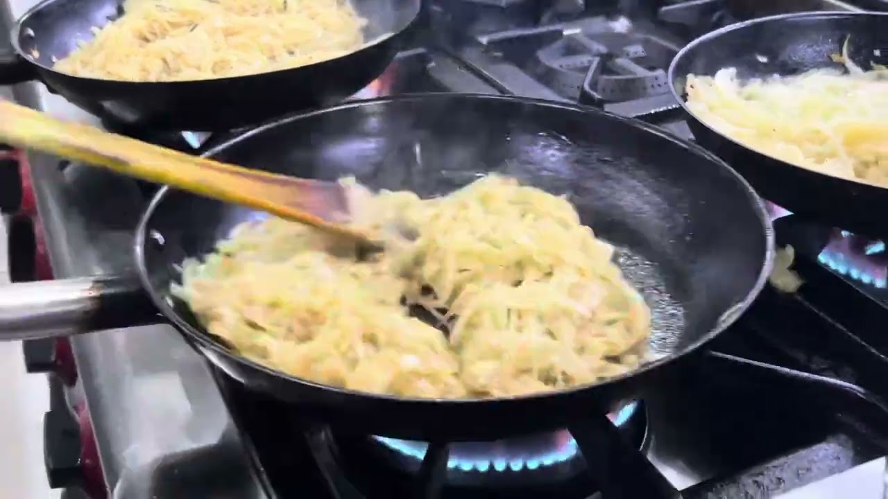 Process of making onions puree #food #lovecooking #foodie #onion #steak #cheflifeamazing