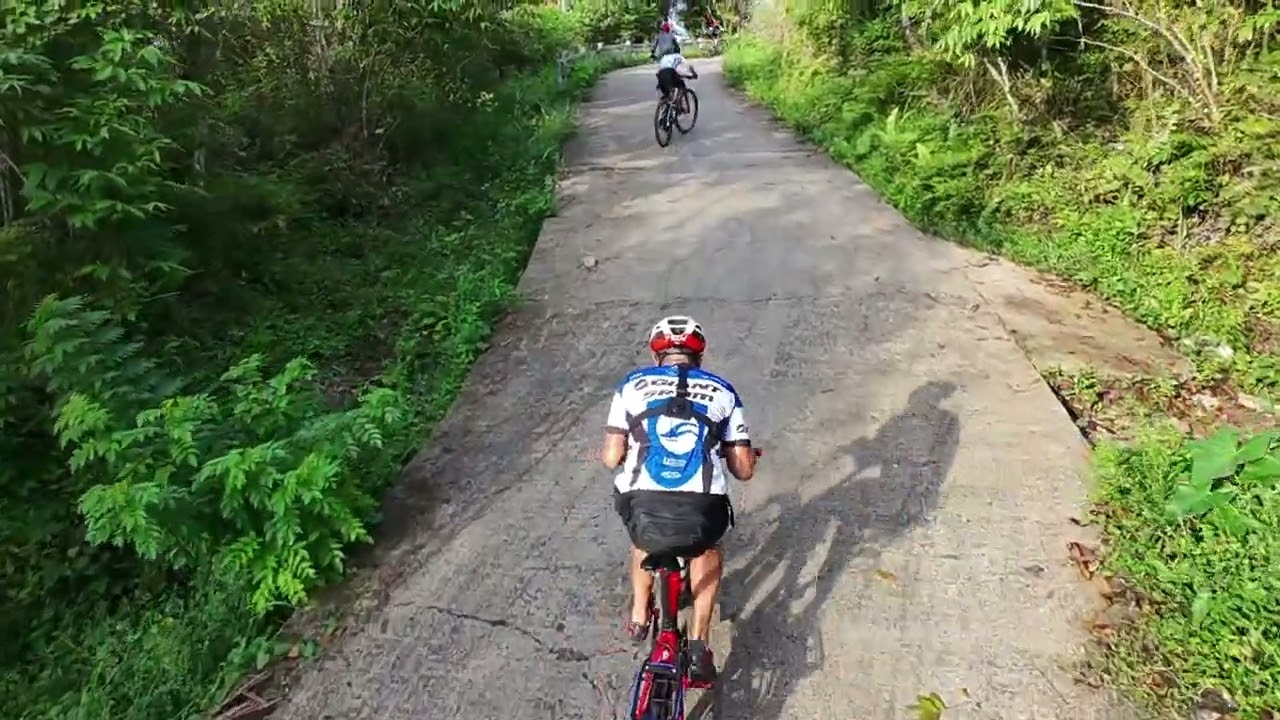 Climbing Gulud Del Medio, Zamboanga City with my Folding Bike