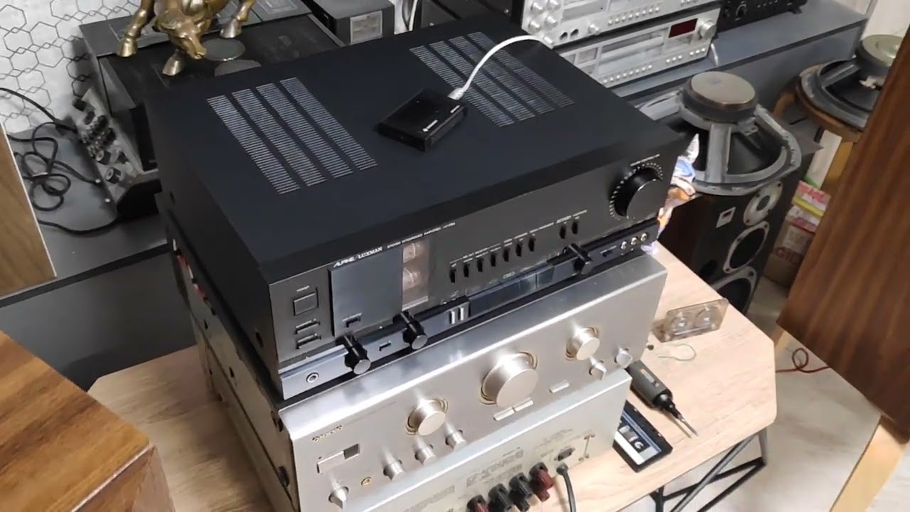 LUXMAN LV 105 ULTRA