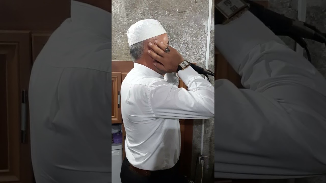 Özgür Hoca dan hicaz makamında yatsı ezanı