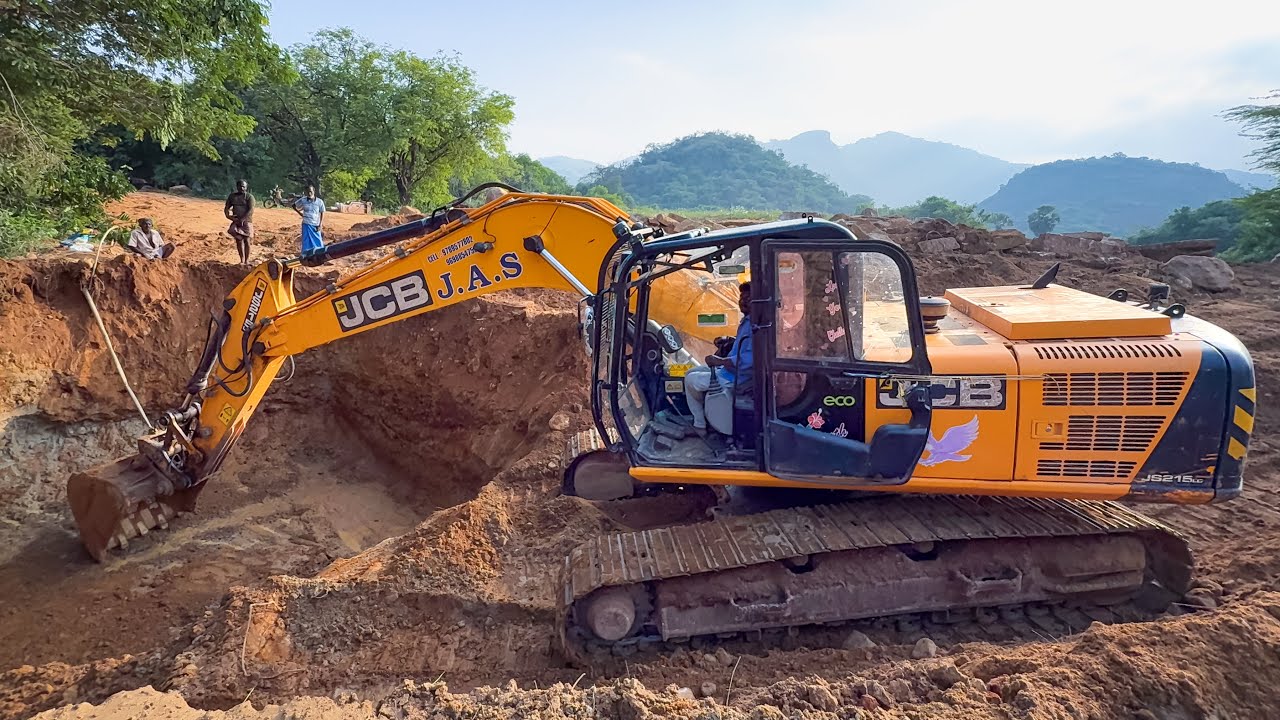 JCB JS215 Excavator dig old Well Renovation and good spring water for Temple in Kalakad | Excavators