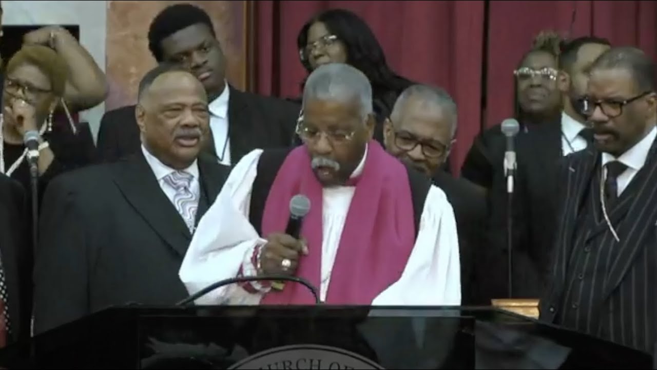 🔥 Bishop John H. Sheard Whooping @ COGIC Official Day