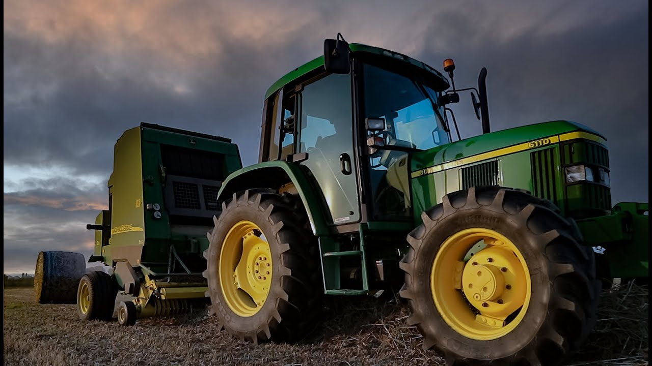 John Deere 6110 & John Deere 592 Cover Edge - Hay baling 2022