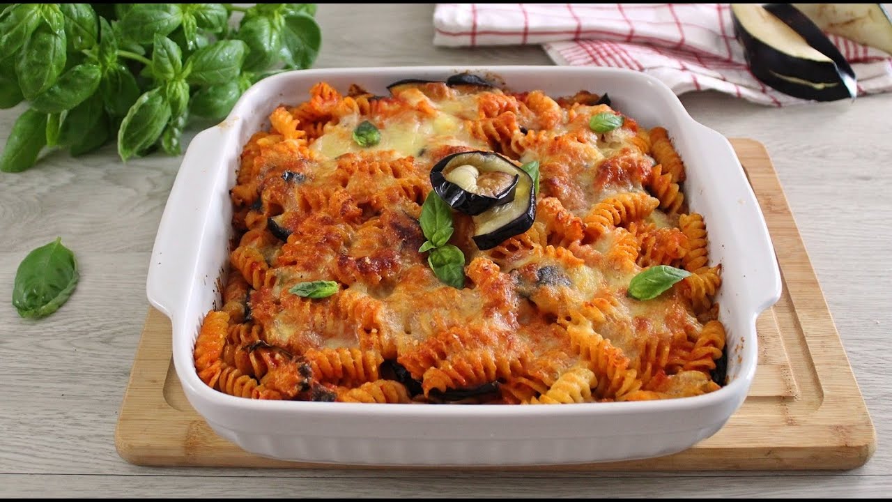PASTA AL FORNO CON LE MELANZANE