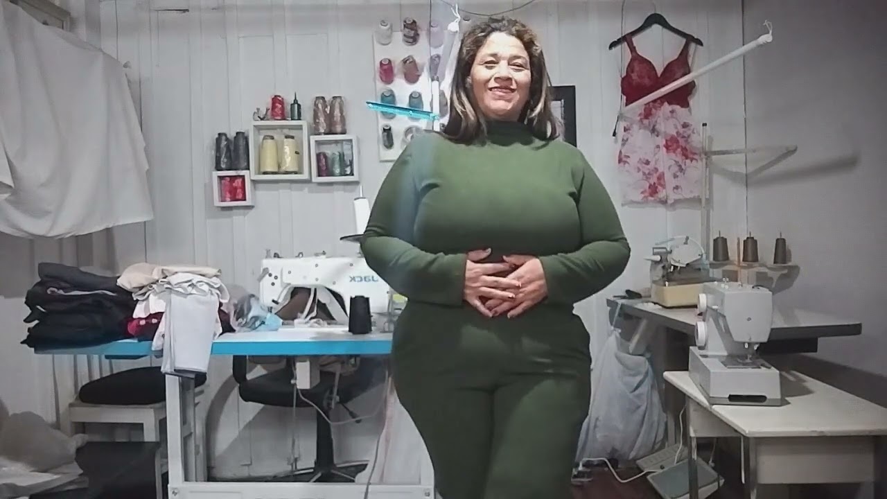 #costuretododia, body cacharrel com manga junto com echarpe de gola.